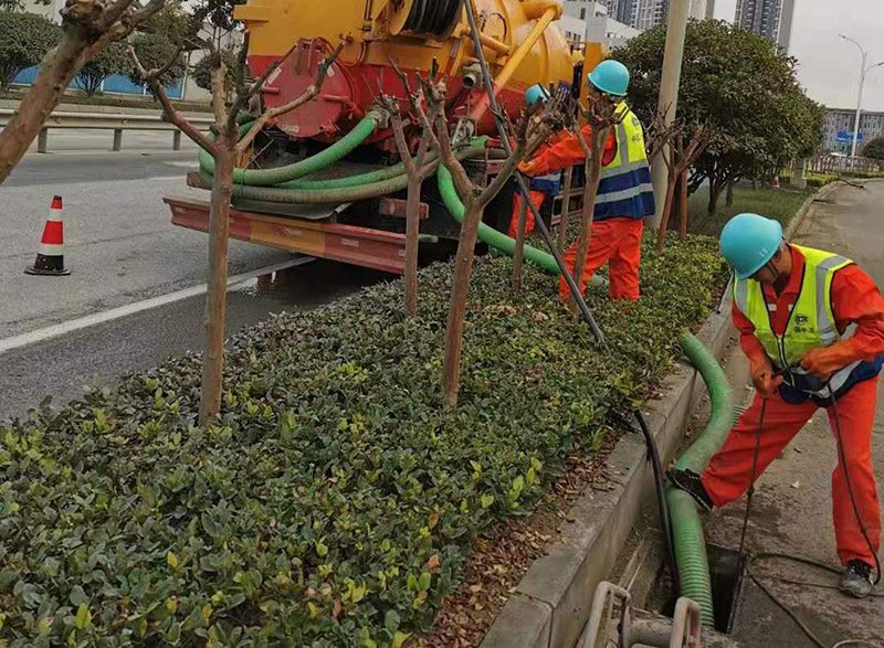威远市政管道清淤